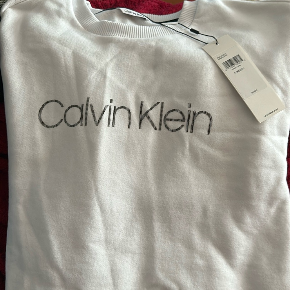 Calvin Klein white crewneck sweatshirt -NWT